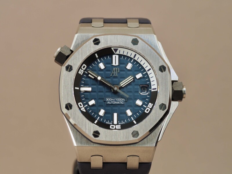 Audemars Royal Oak Offshore 15720st