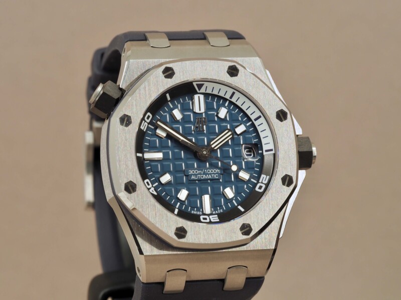 Audemars Royal Oak Offshore 15720st