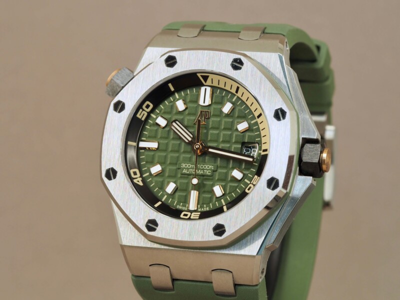 Audemars Piguet Royal Offshore 15720 Khaki