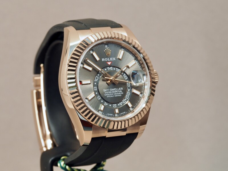 Rolex 326235 Sky-Dweller rhodium