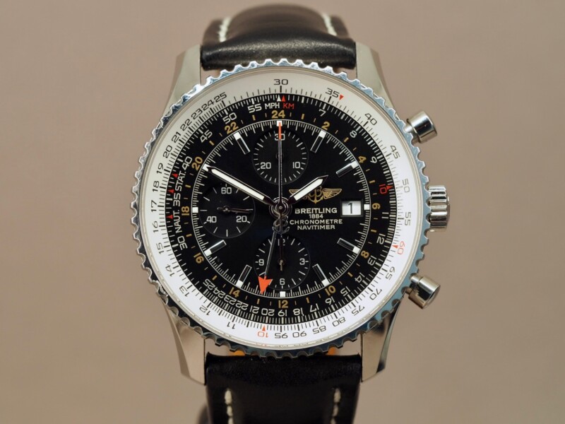 Breitling Navitimer World, 9/2015