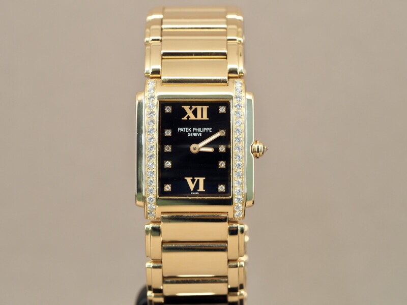 Patek Twenty-4 4910/11R