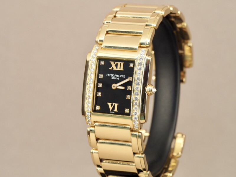 Patek Twenty-4 4910/11R