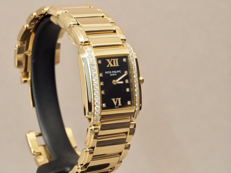 Patek Twenty-4 4910/11R