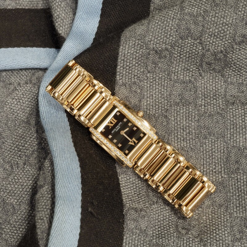 Patek Twenty-4 4910/11R
