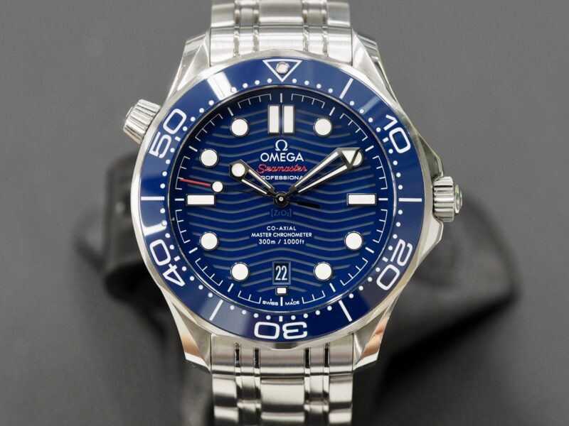 Omega Seamaster Diver blue