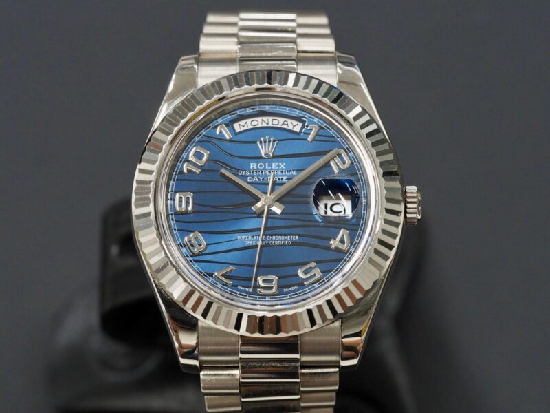 Rolex 218239 Day-Date II valkokulta