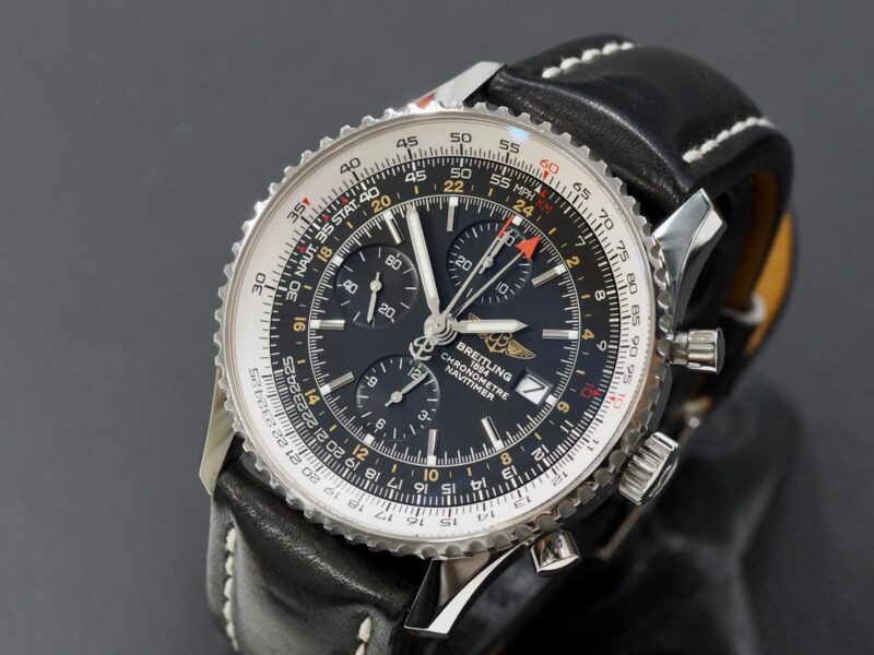 Breitling Navitimer World, 9/2015
