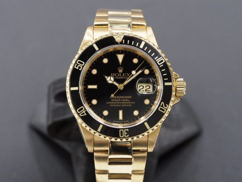 Rolex 16618 Submariner Gold