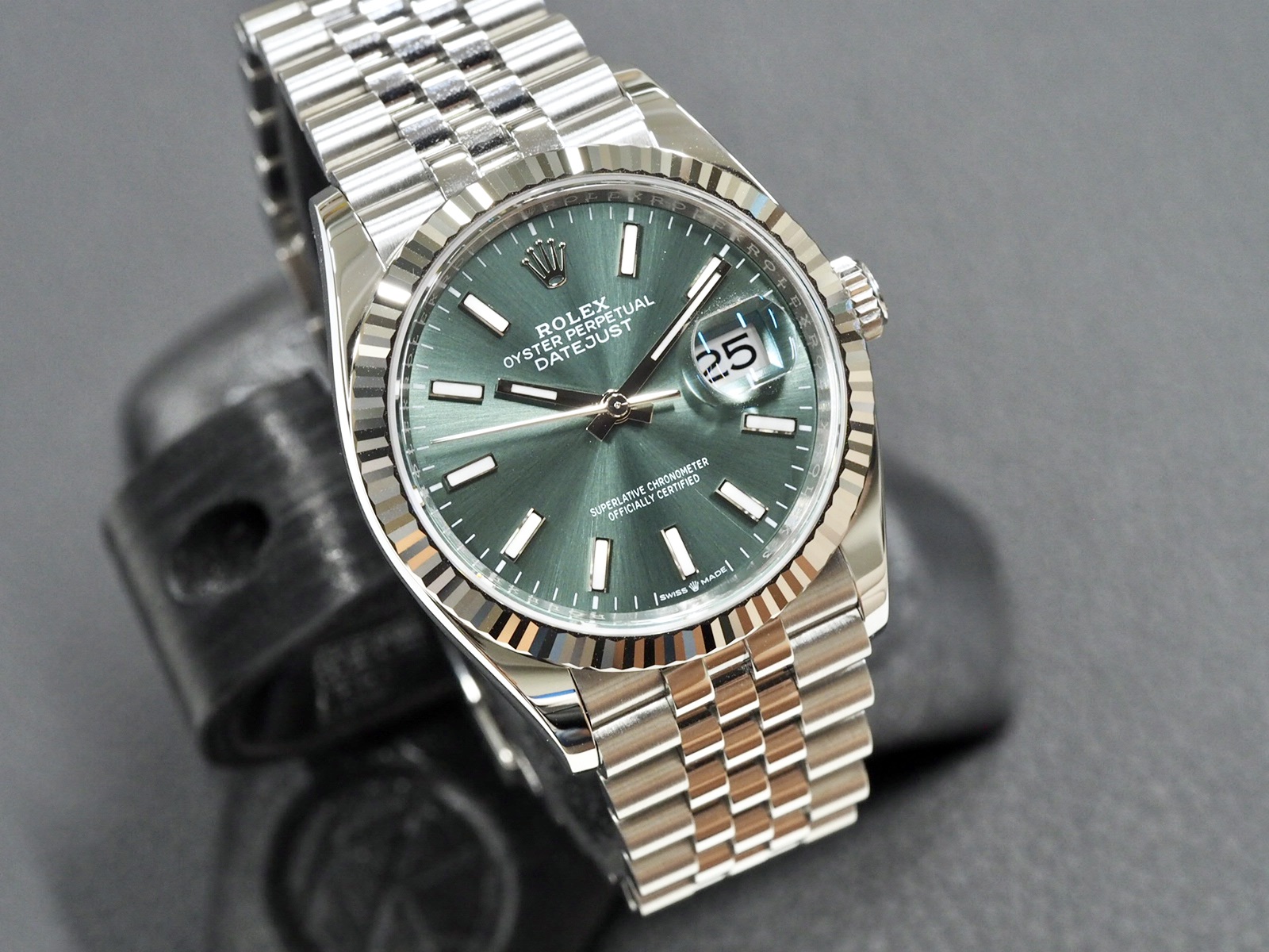 Rolex 126234 Datejust 36 Mint Green, käyttämätön - Image 2