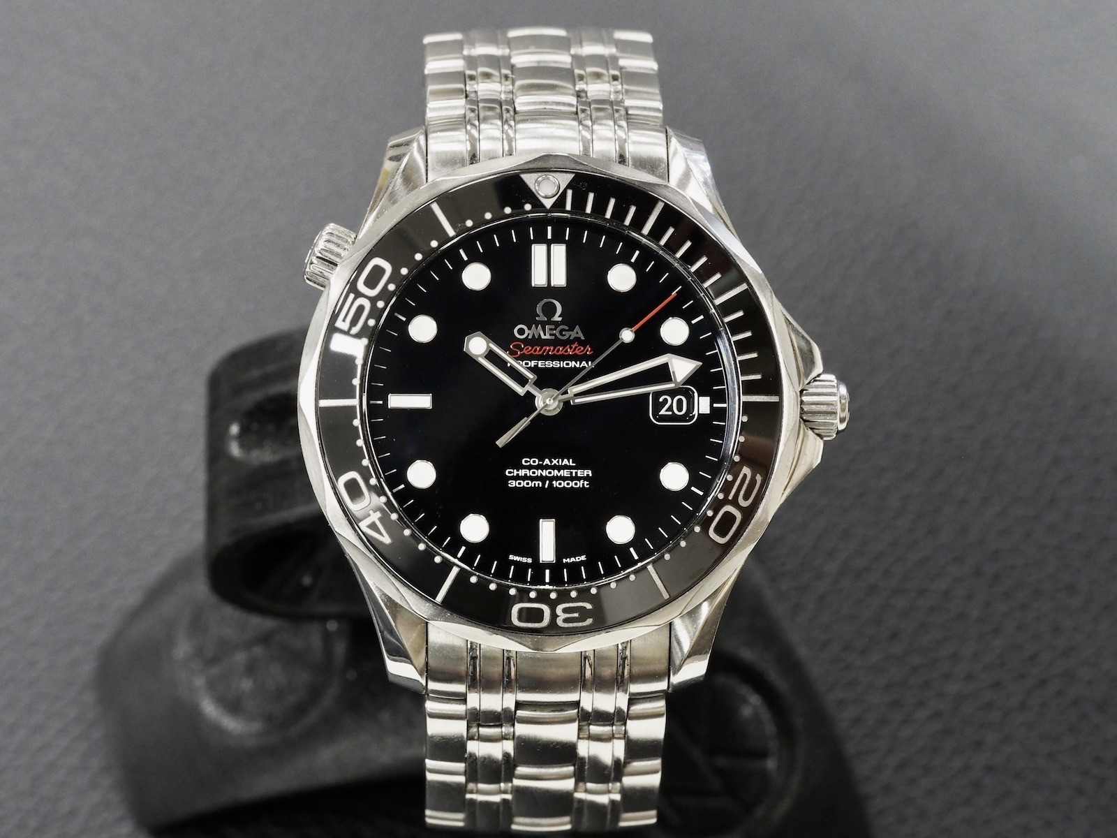 Omega Seamaster 300 Diver Co-Axial, 2/2012 | Kellokonttori
