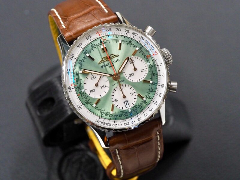 Breitling B01 Navitimer, 6/2024