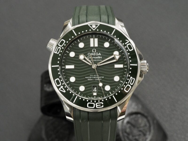Omega Seamaster 300m Diver Green, 8/2022