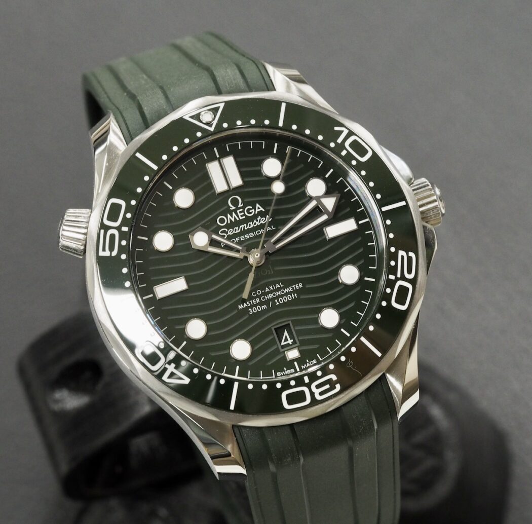 Omega Seamaster 300m Diver Green, 8/2022