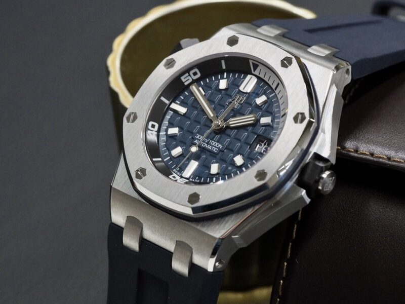Audemars Piguet Royal Oak Offshore Diver 15720st Blue - Image 5
