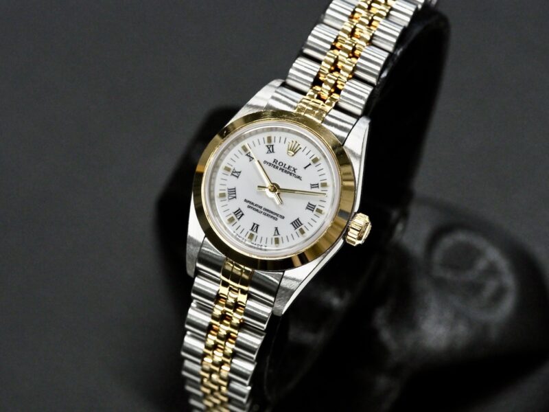 Rolex Oyster Perpetual 24, huollettu