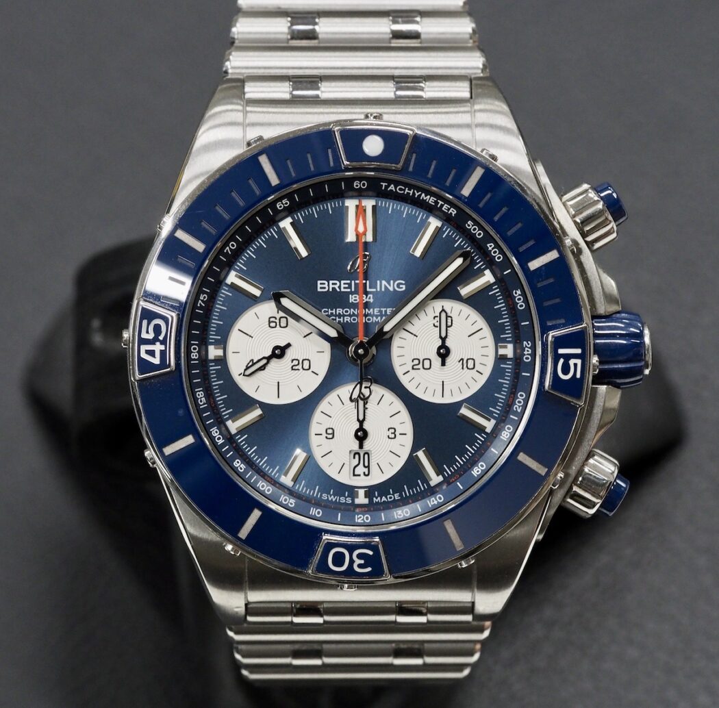Breitling Super Chronomat B01 44, 2/2023