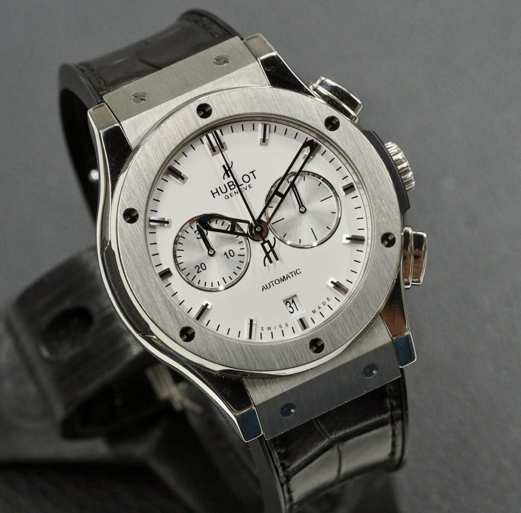 Hublot Classic Fusion Opalin Chrono, 2/2016