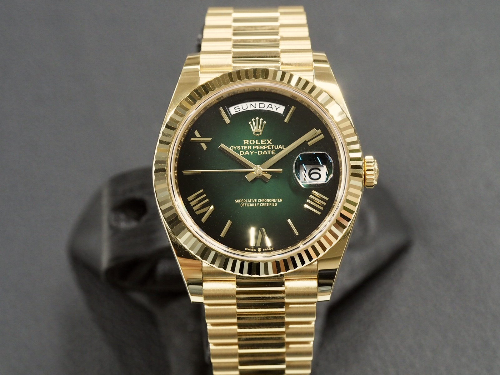 Rolex 228238 Ombre Day-Date