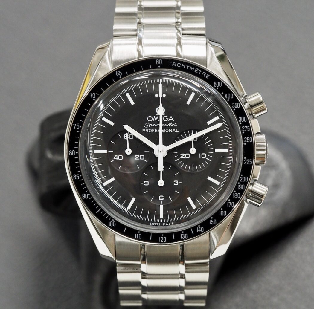 Omega Speedmaster Moonwatch Hesalite