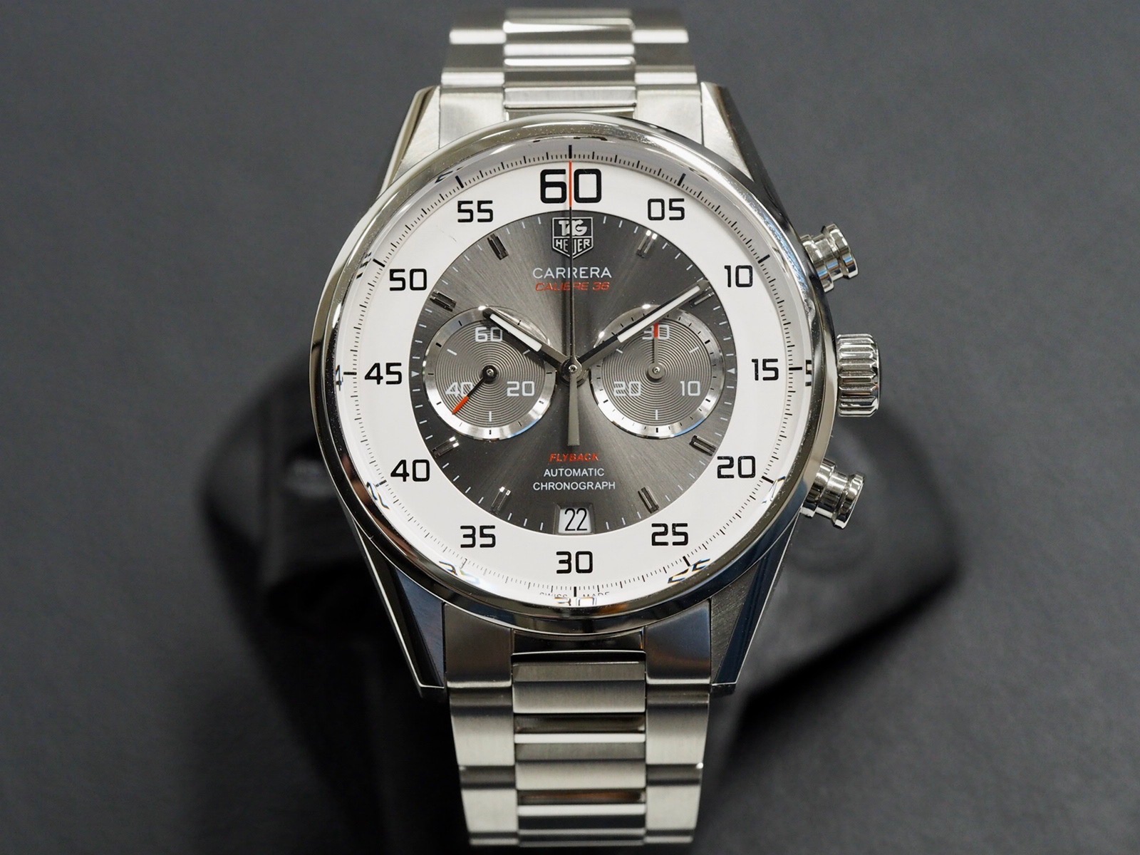 Tag Heuer Carrera Flyback Calibre 36, huollettu