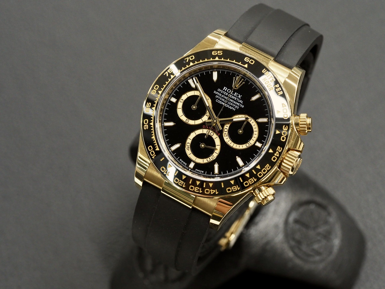 Rolex 126518LN Daytona Oysterflex Yellow Gold - Image 3