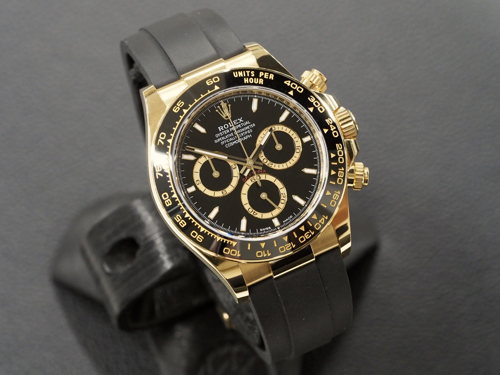 Rolex 126518LN Daytona Oysterflex Yellow Gold - Image 2